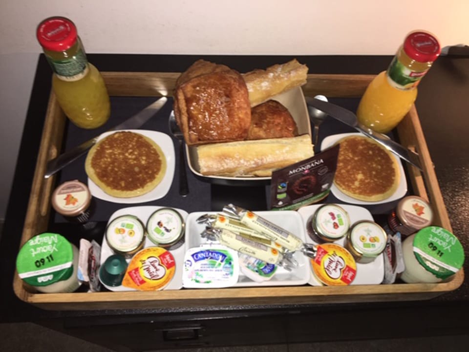 Breakfast meal