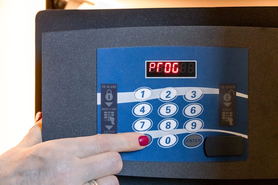 Down comforters, minibar, in-room safe, desk