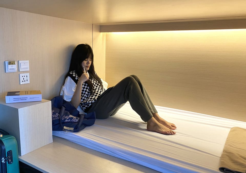 In-room safe, free WiFi, bed sheets