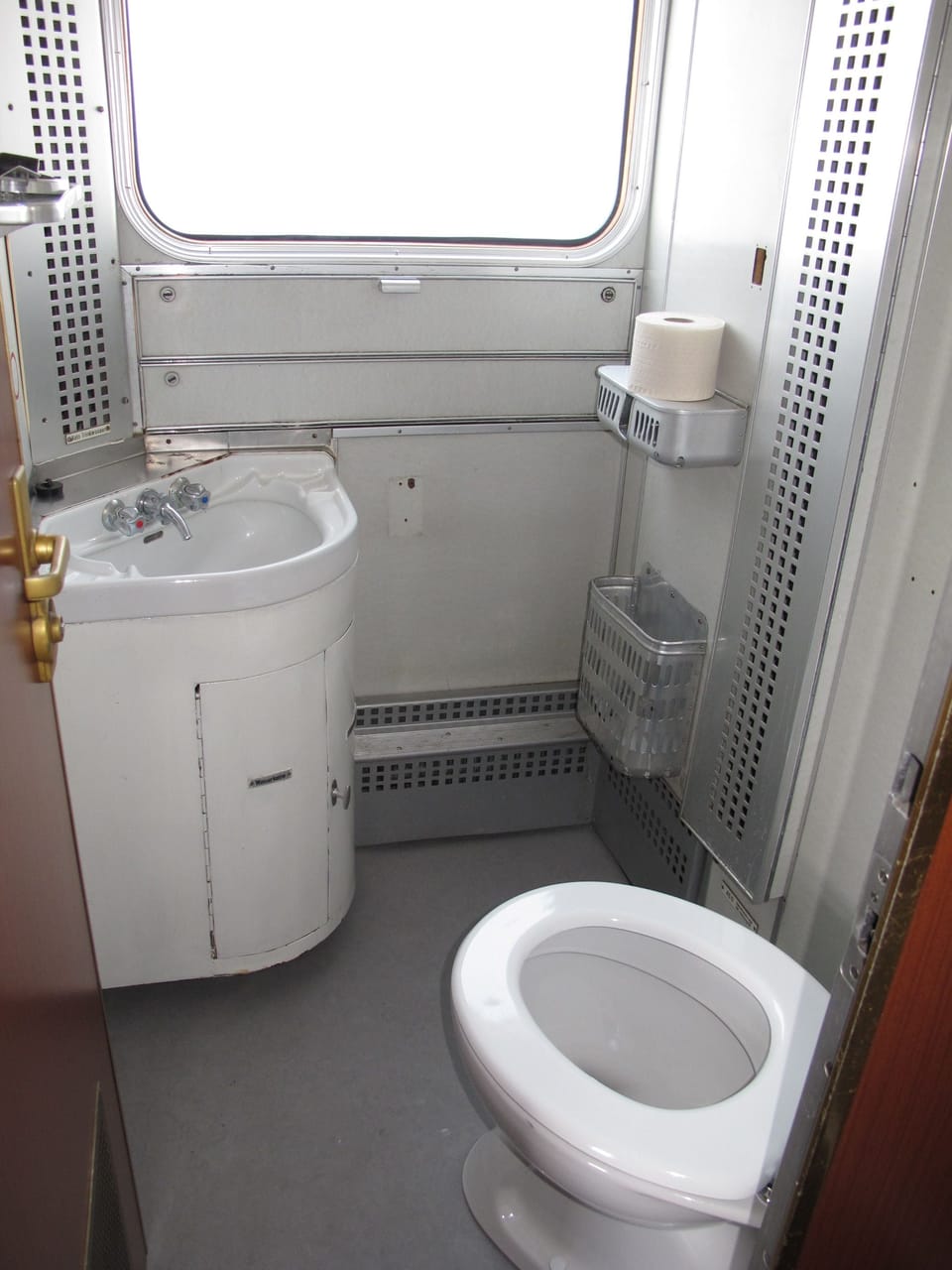 Shower, soap, shampoo