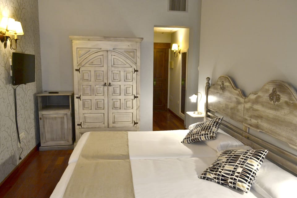 Standard Double or Twin Room | In-room safe, individually decorated, individually furnished, desk