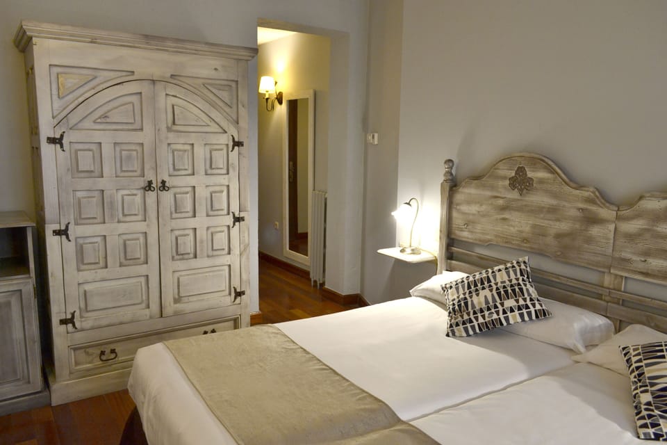 Standard Double or Twin Room | In-room safe, individually decorated, individually furnished, desk