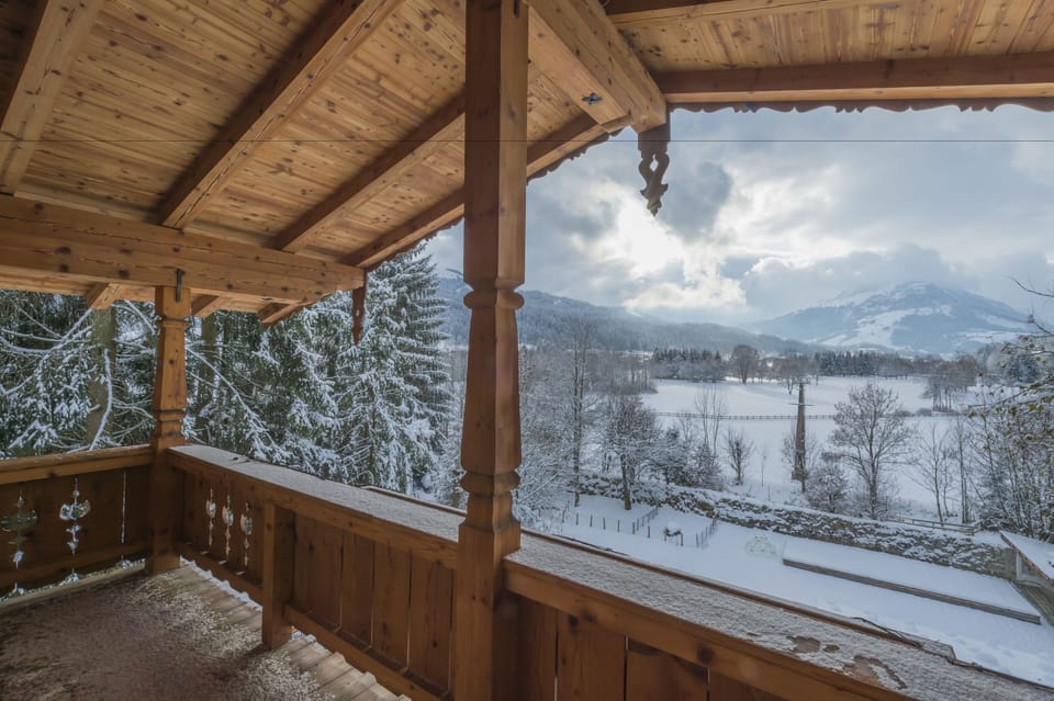 Deluxe Chalet, 5 Bedrooms, Mountain View | Mountain view
