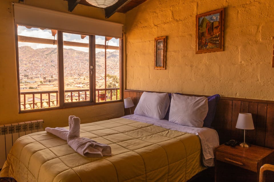 Deluxe Double Room | Iron/ironing board, rollaway beds, free WiFi, bed sheets