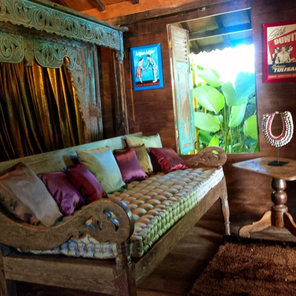 Java Old House | Living area