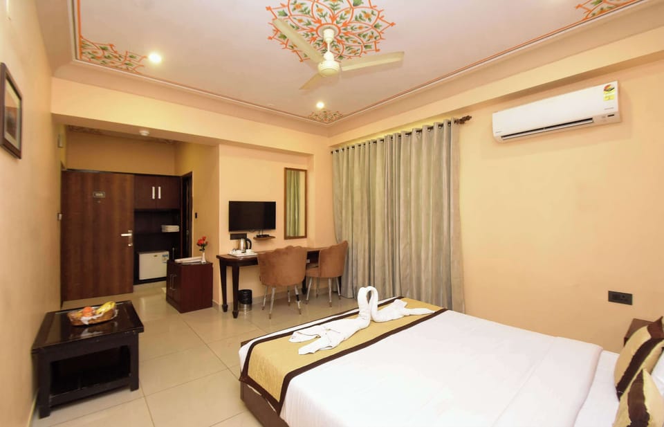 1 bedroom, minibar, in-room safe, desk