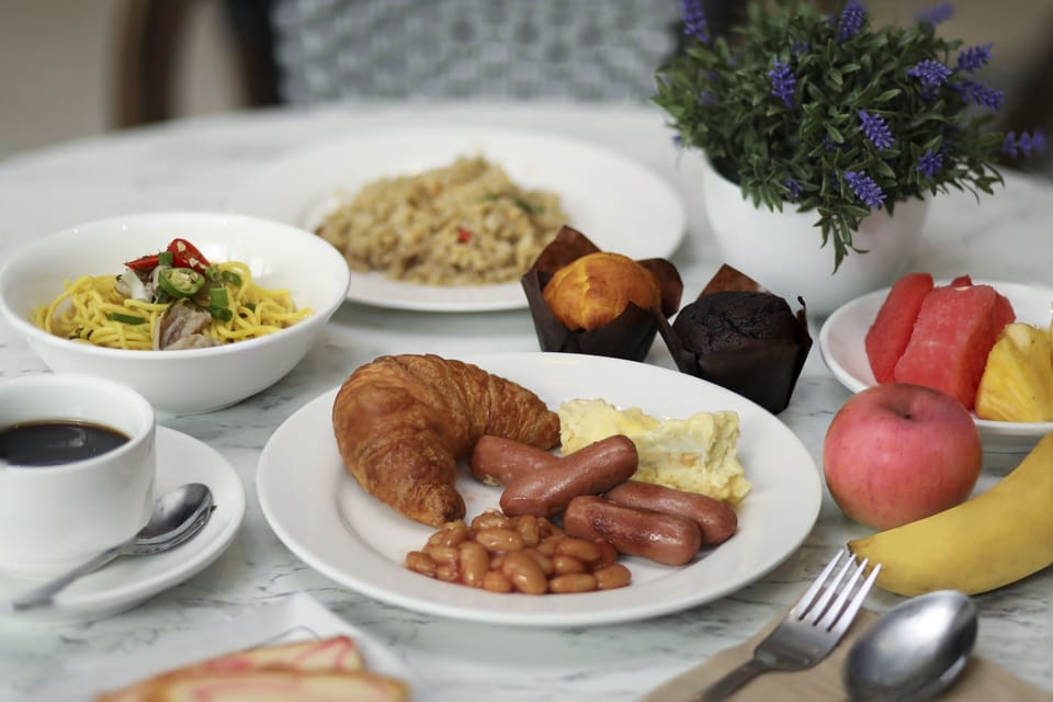 Breakfast meal