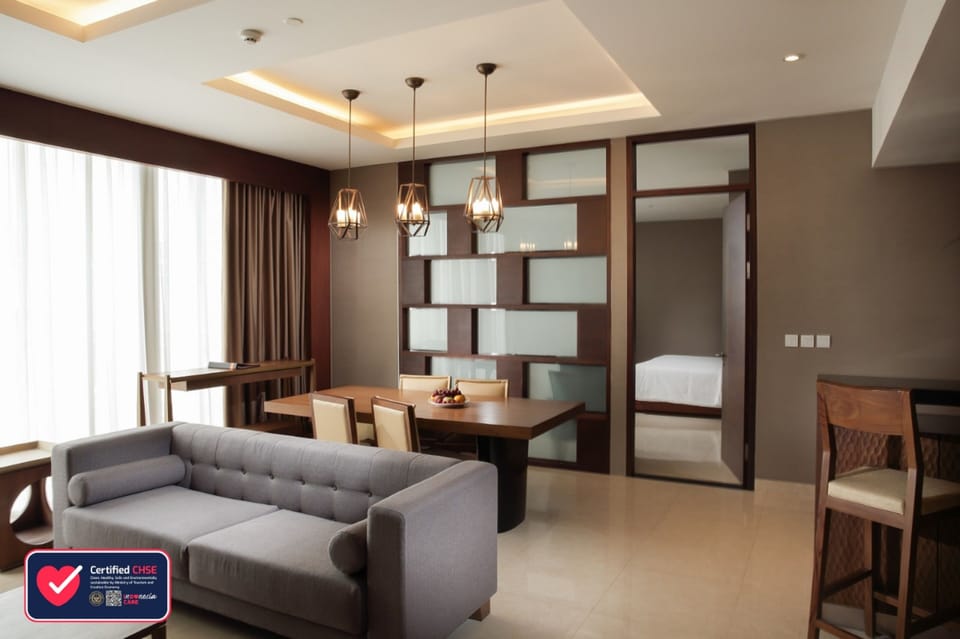 Suite | Living area | LED TV