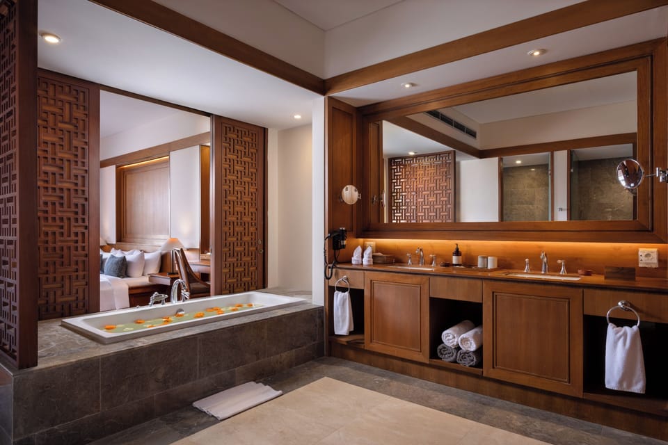 Penthouse, 2 Bedrooms | Bathroom | Separate tub and shower, deep soaking tub, free toiletries, hair dryer