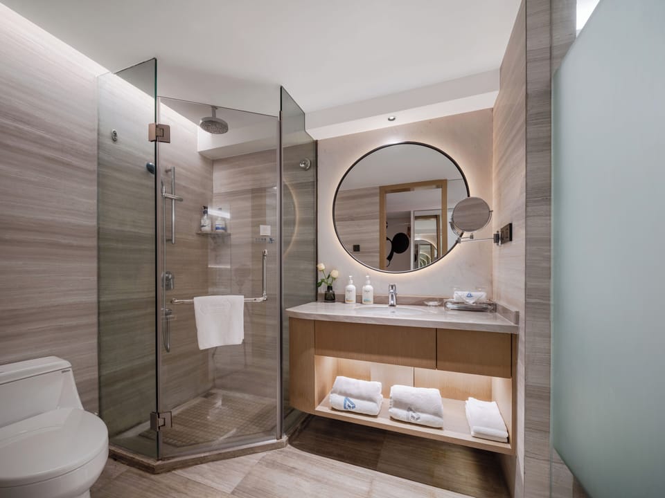 Artistic Family Twin Room | Bathroom | Hair dryer, bathrobes, slippers, towels