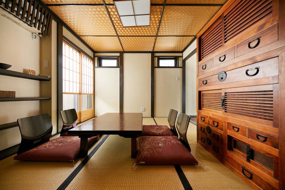 Japanese Style Town House (Beds + Futons) | Iron/ironing board, free WiFi, bed sheets