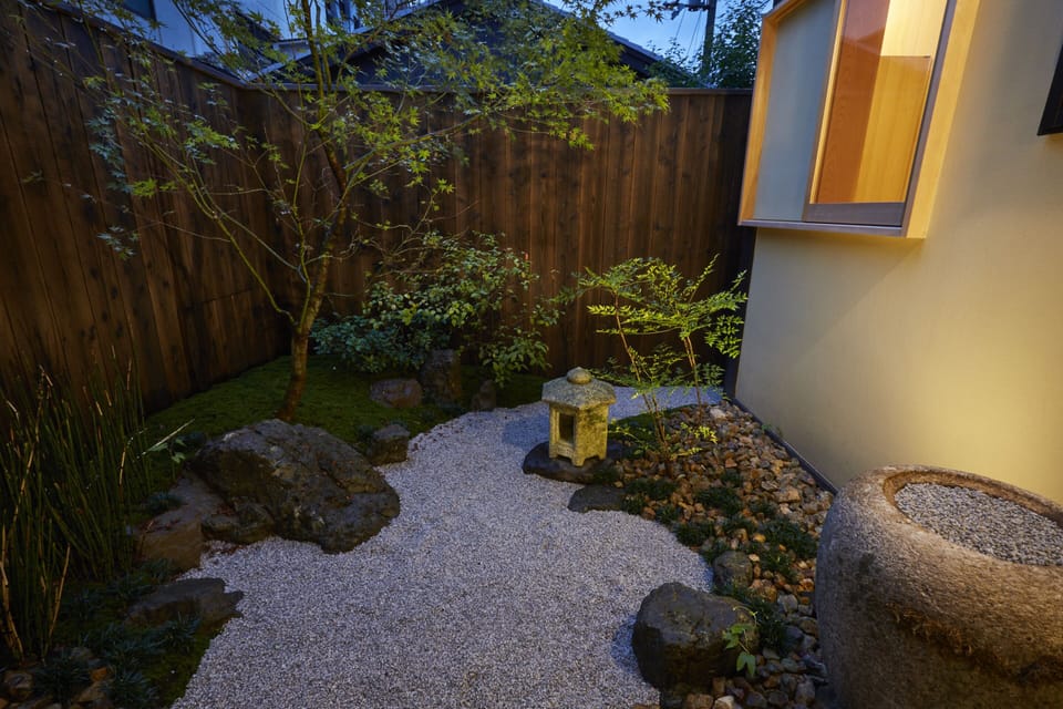 Japanese Style Townhouse | Desk, free WiFi, bed sheets