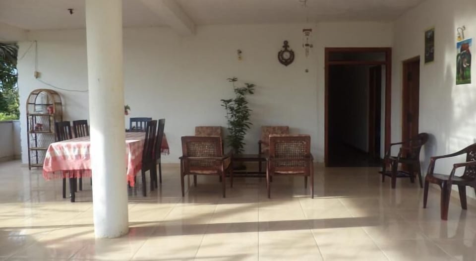 Pleasure Island Bed and Breakfast in Dambulla