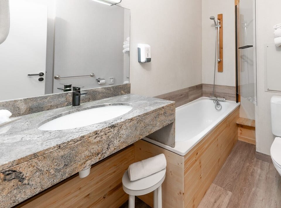 Free toiletries, hair dryer, towels