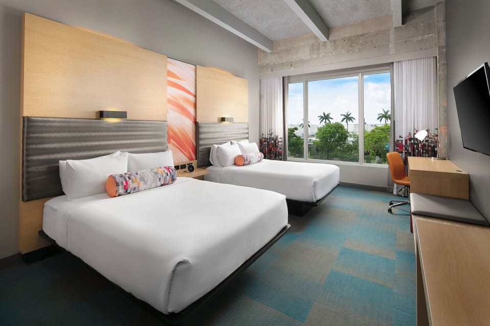 Premium bedding, in-room safe, desk, laptop workspace