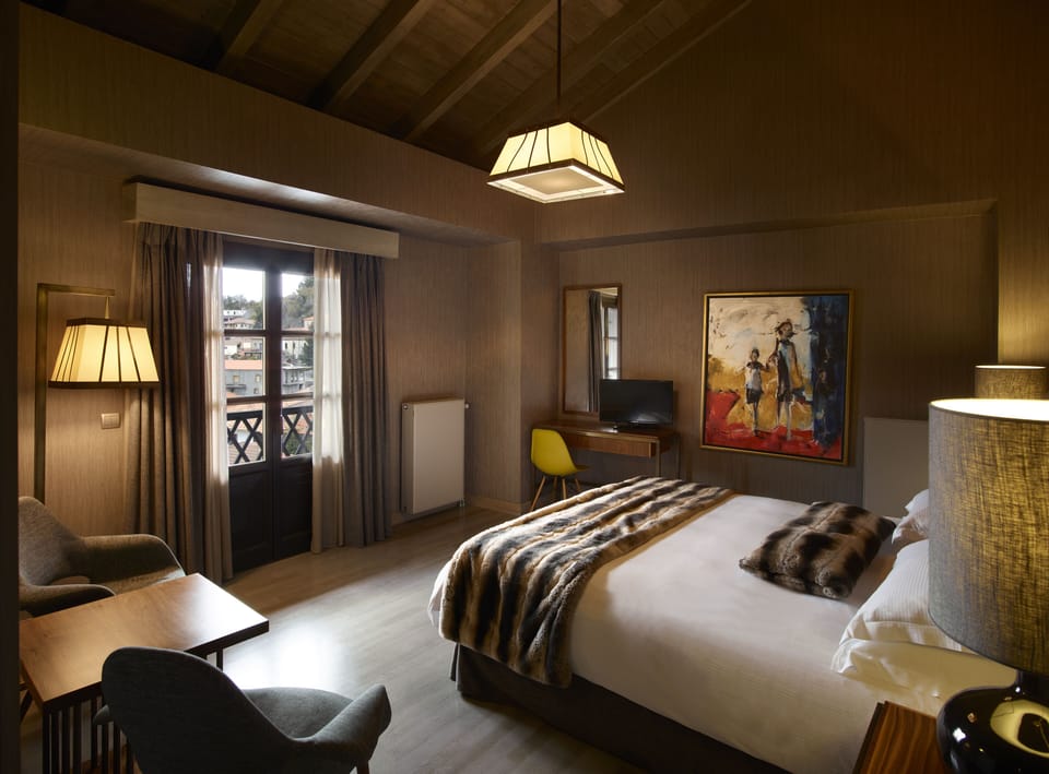 Superior Double or Twin Room | Egyptian cotton sheets, premium bedding, minibar, in-room safe