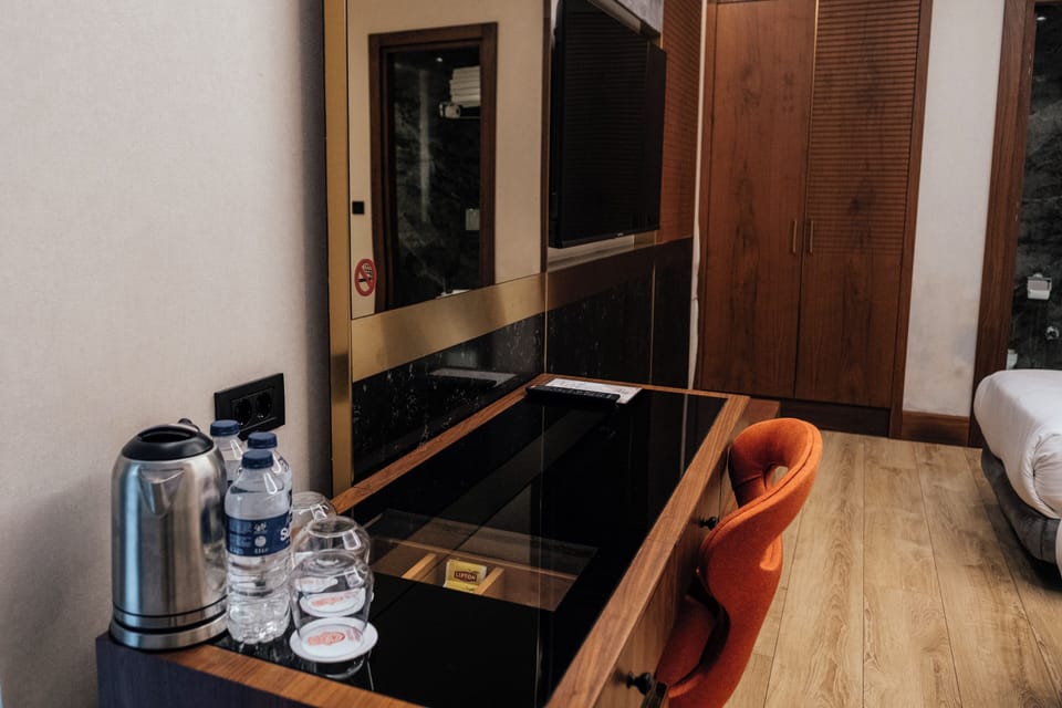 Premier Triple Room | Premium bedding, minibar, in-room safe, desk