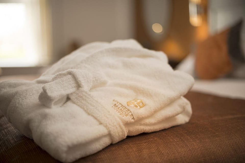 Executive Double Room Plus (With Spa access) | Laundry
