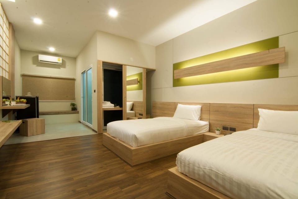 Standard Twin Room | Individually decorated, desk, blackout drapes, rollaway beds