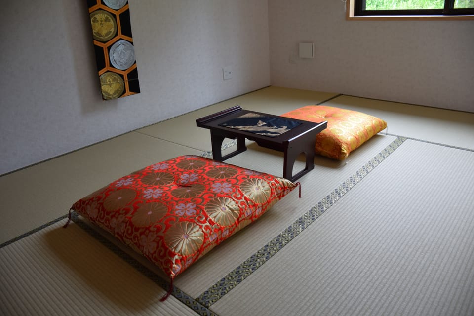 Japanese Style Room, 5 to 6 Tatami-mats, Common use Bathroom | 1 bedroom, soundproofing, iron/ironing board, WiFi (free)