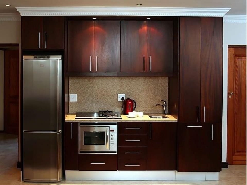 Luxury Suite, 1 Bedroom (Pinotage Suite) | Private kitchen | Espresso maker, coffee/tea maker, electric kettle