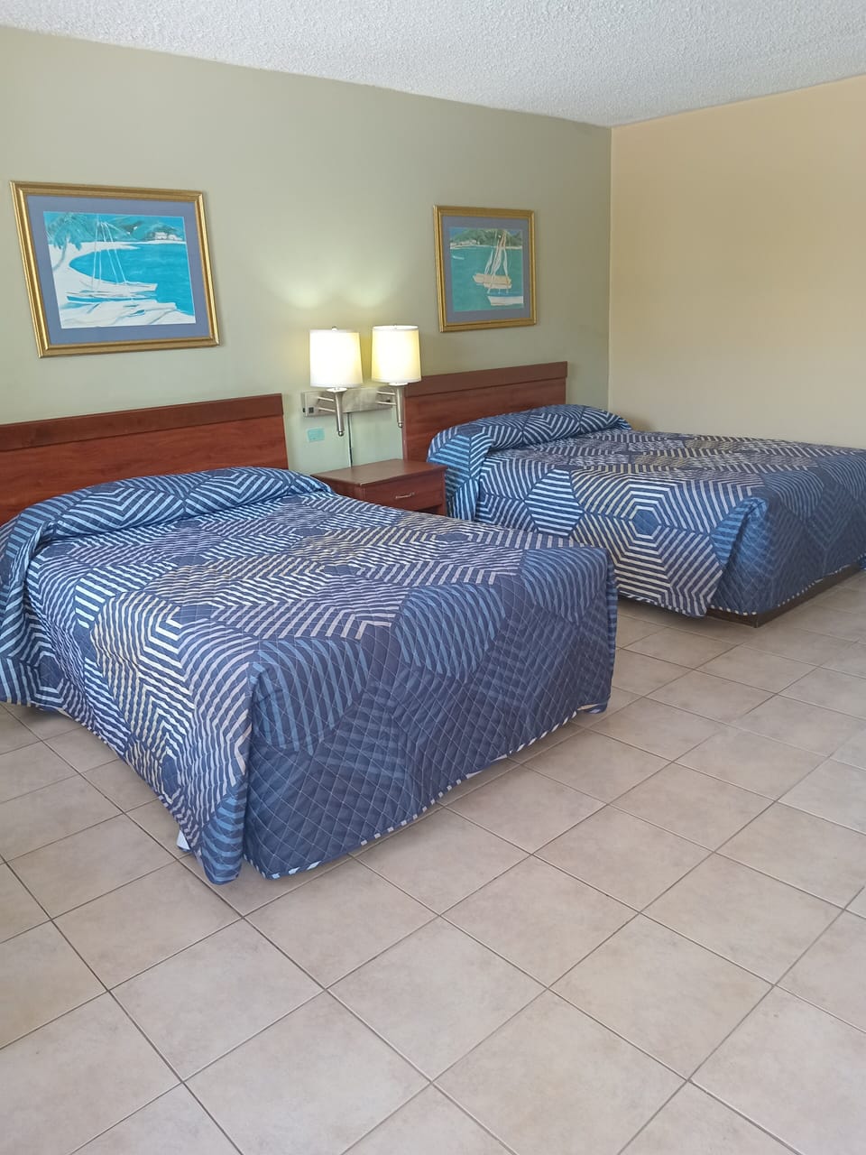 Iron/ironing board (on request), WiFi (free), bed sheets
