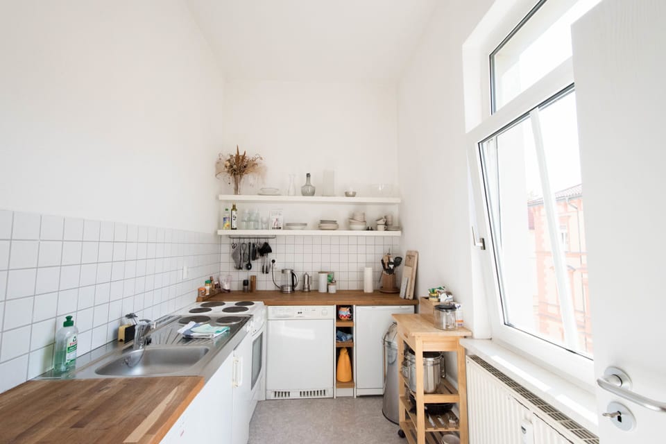 City Apartment, 1 Double Bed, Kitchen | 1 bedroom, desk, iron/ironing board, WiFi (free)