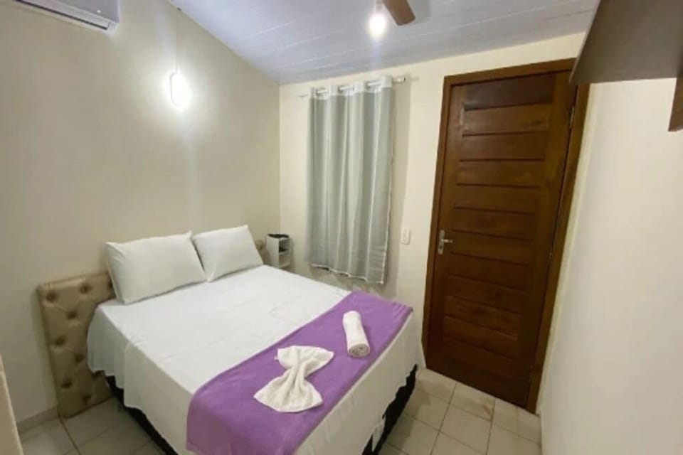 Standard Double Room | Minibar, blackout drapes, WiFi (free), individually decorated