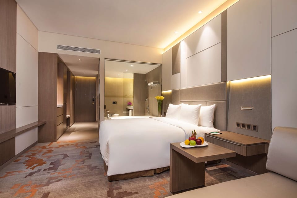 Minibar, in-room safe, iron/ironing board, rollaway beds