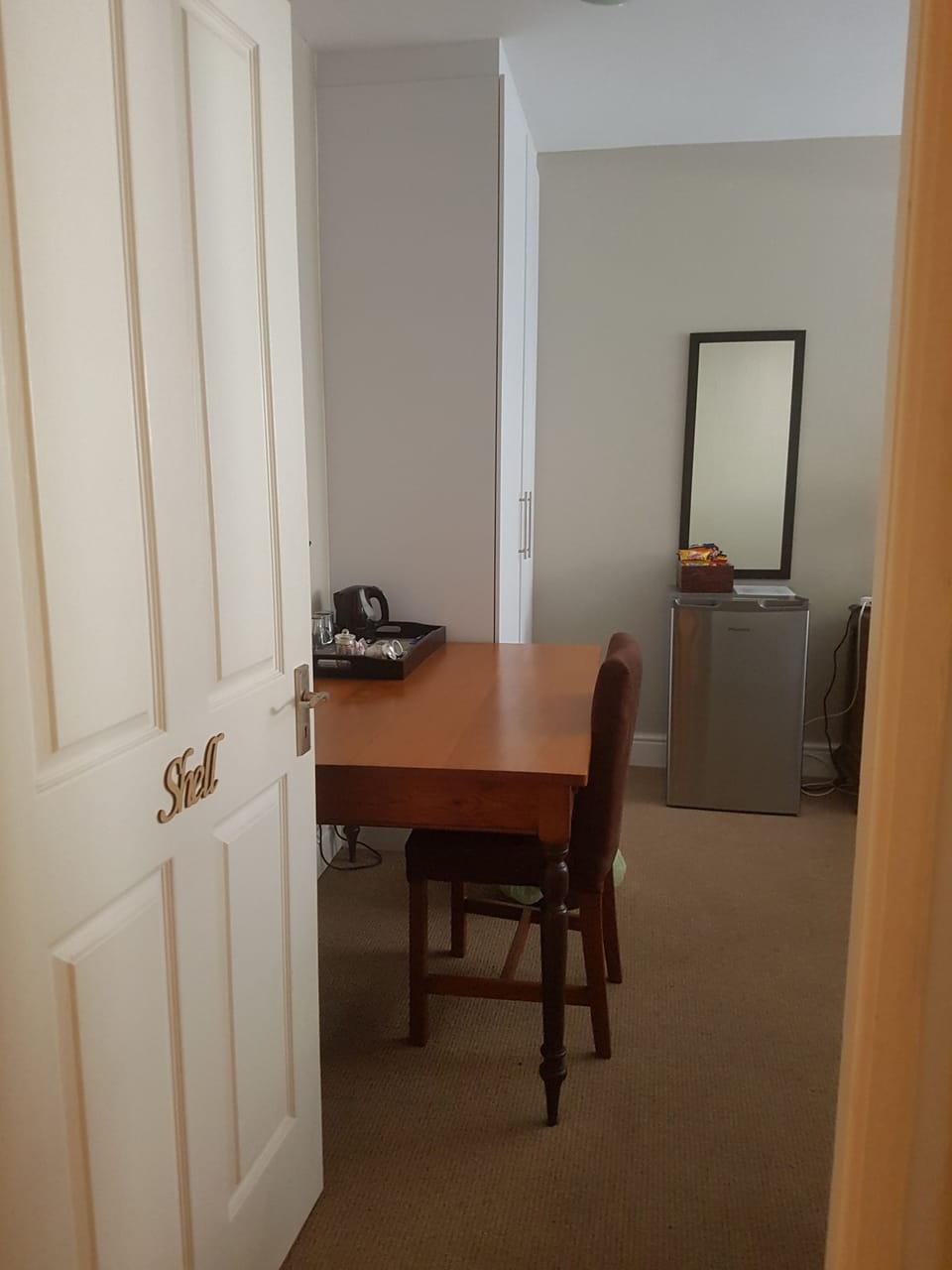 Standard - Shell  | Minibar