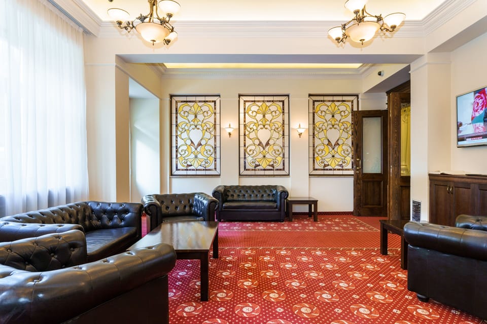 Concierge desk