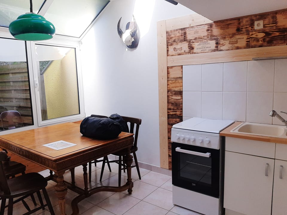 Family House | Private kitchen | Fridge, microwave, coffee/tea maker, electric kettle
