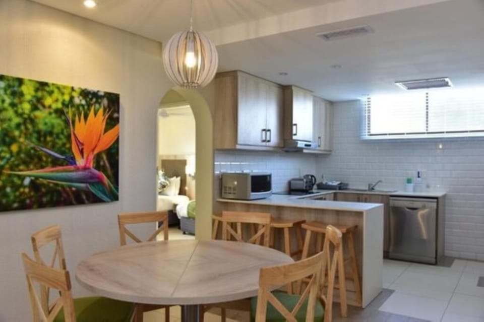 Apartment, 3 Bedrooms, Garden Area | Private kitchen | Full-size fridge, microwave, oven, stovetop
