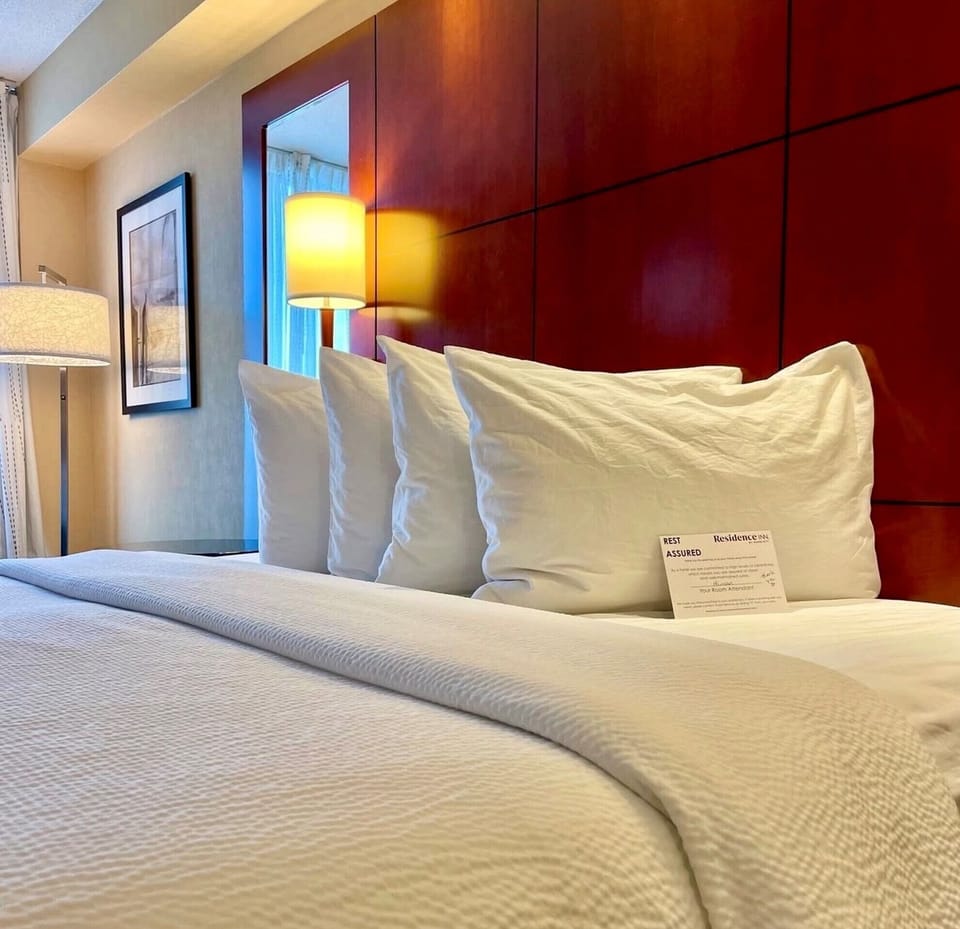 Premium bedding, pillowtop beds, in-room safe, desk