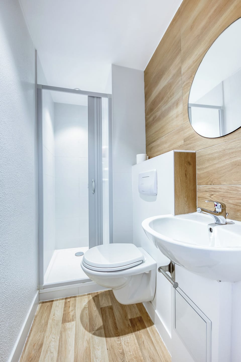 Eco-friendly toiletries, hair dryer, towels