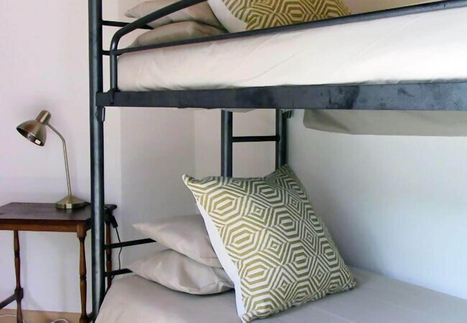 3 bedrooms, iron/ironing board, free WiFi