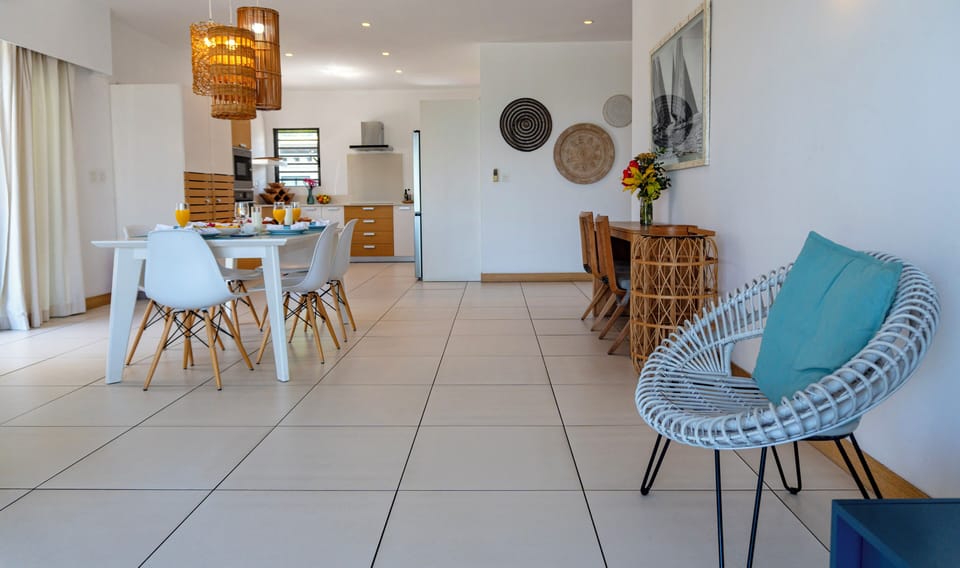 Family Penthouse, 3 Bedrooms, Ocean View | Living area | Flat-screen TV