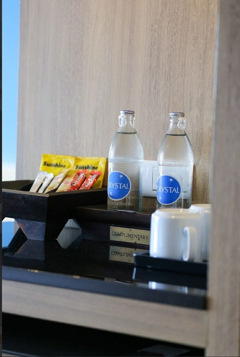 Minibar, desk, free WiFi, wheelchair access