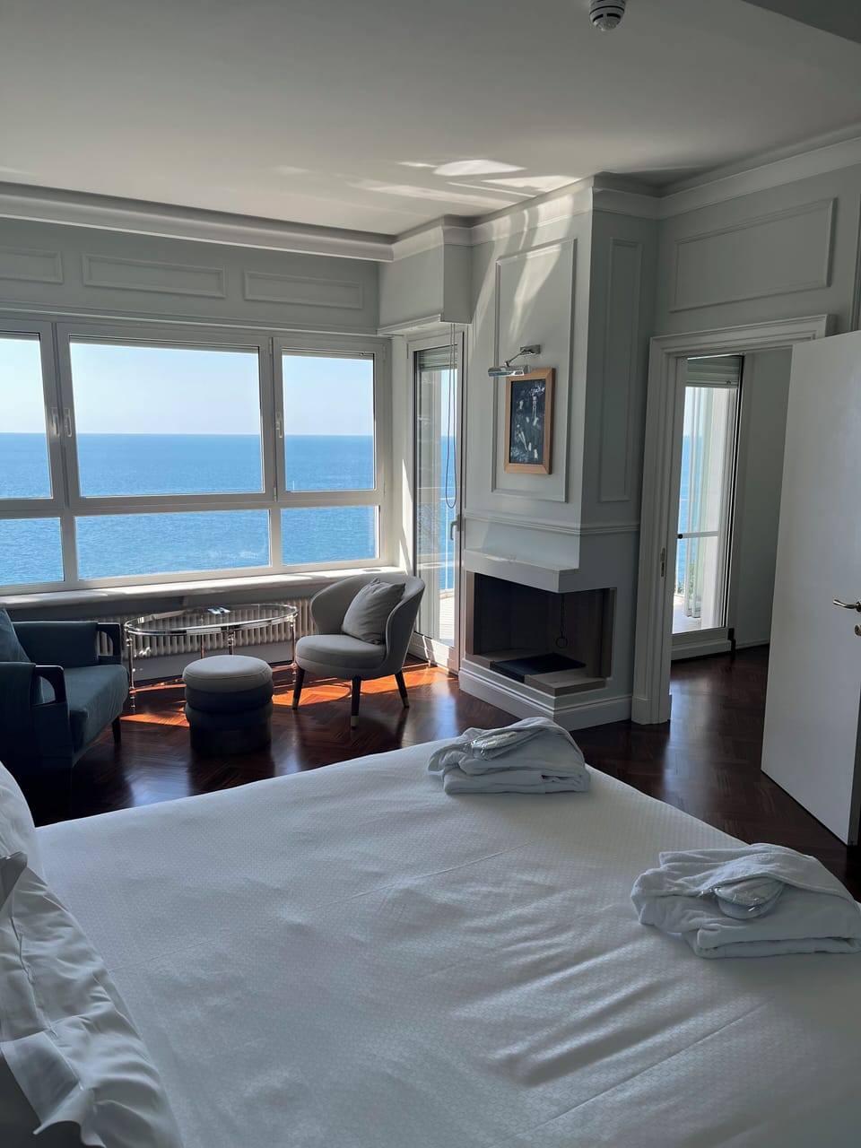 Suite | Minibar, in-room safe, desk, soundproofing