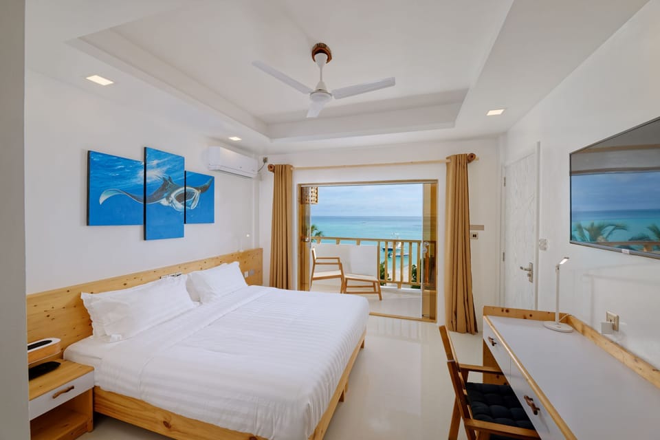 Deluxe Double Room, Air conditioning, Sea View | 1 bedroom, premium bedding, down comforters, pillowtop beds