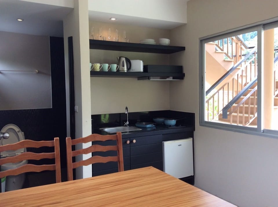 Private kitchenette