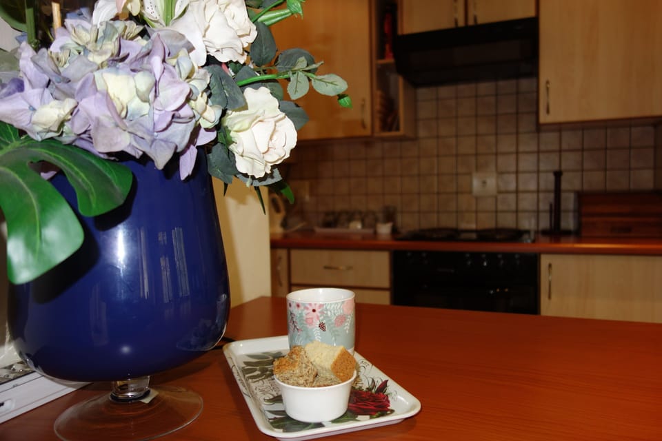 Deluxe Lavender Apartment | Private kitchen | Coffee/tea maker, electric kettle