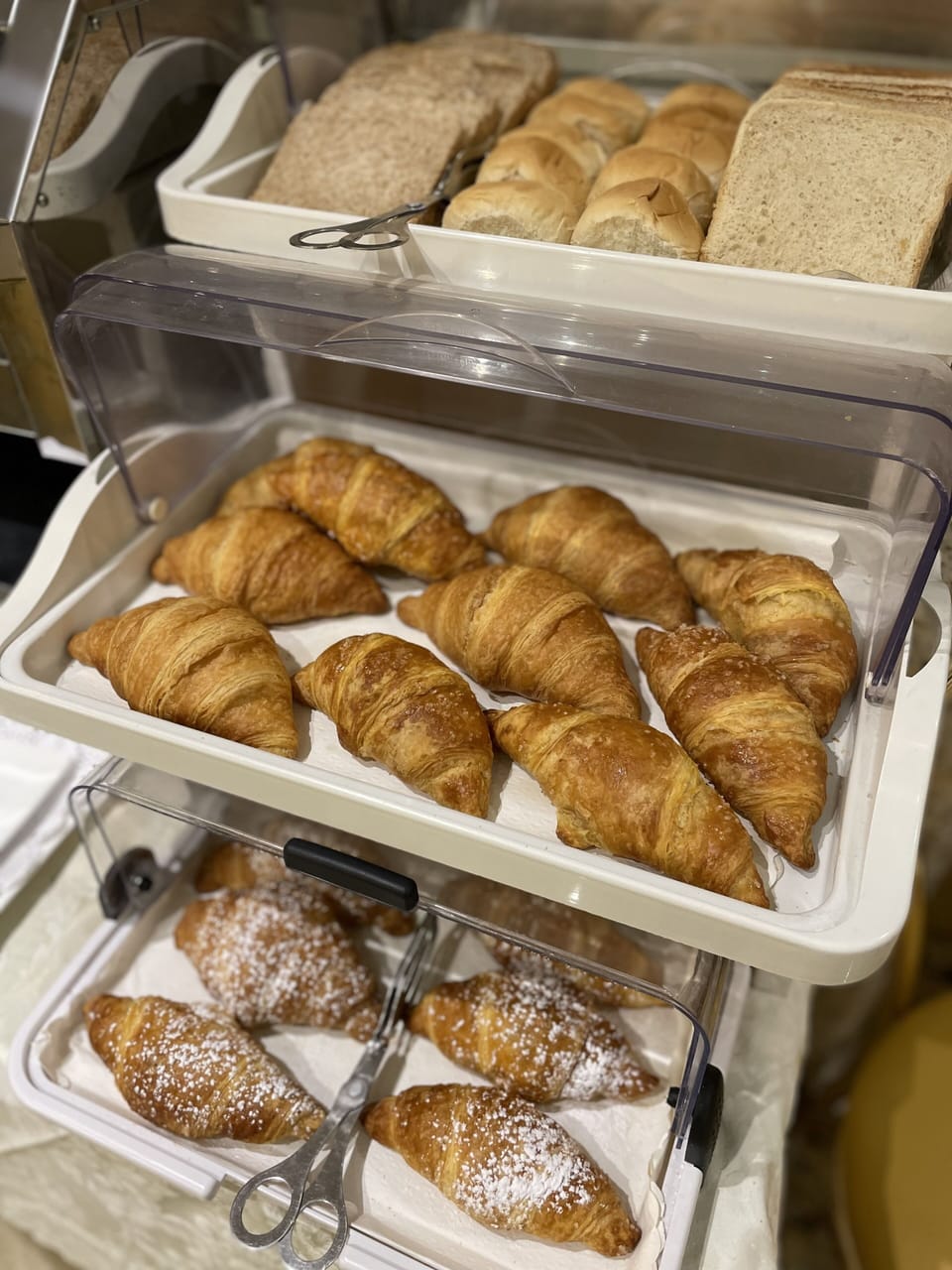 Daily continental breakfast for a fee