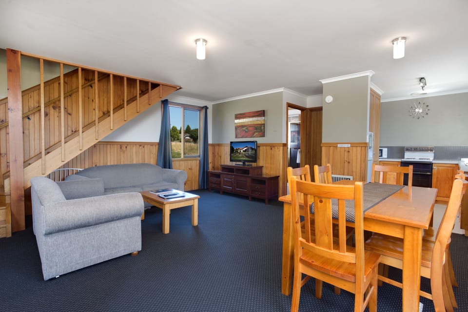 Two Bedroom Alpine Chalet | Living area | 32-inch LED TV with digital channels, TV, DVD player