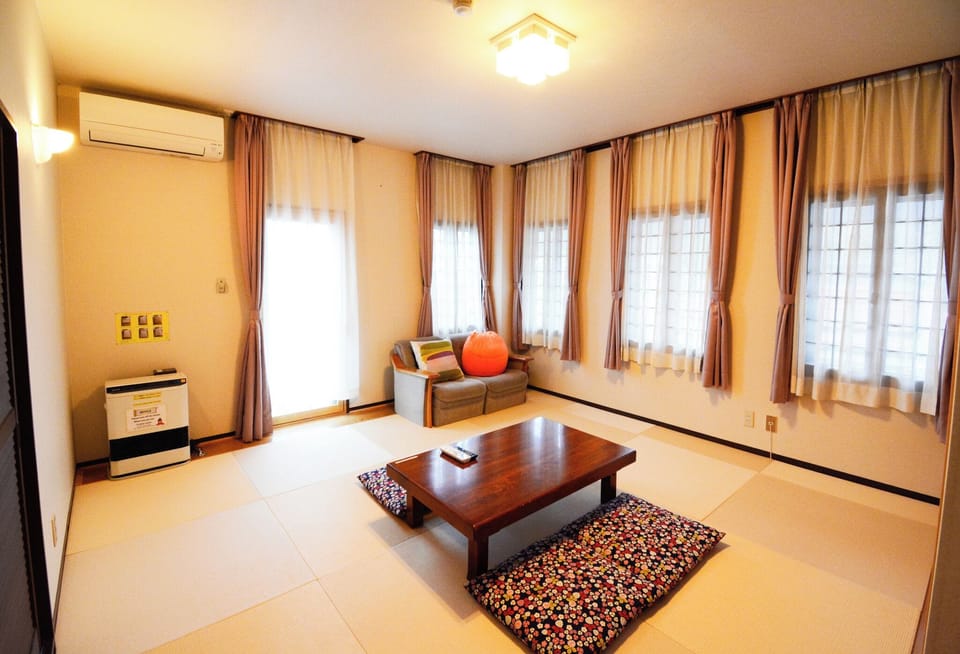 Japanese Style Room (Tatami  10 Jo) | In-room safe, free WiFi, bed sheets