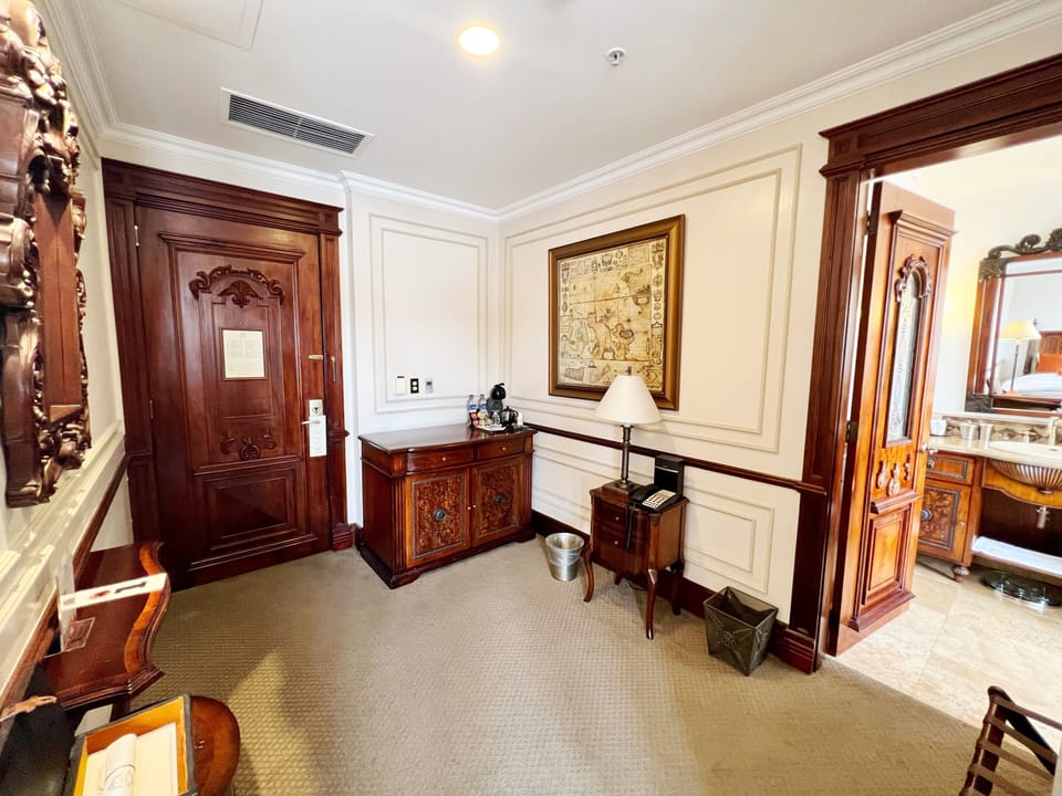 Royal Suite, 2 Twin Beds, Courtyard Area | 1 bedroom, premium bedding, down comforters, in-room safe