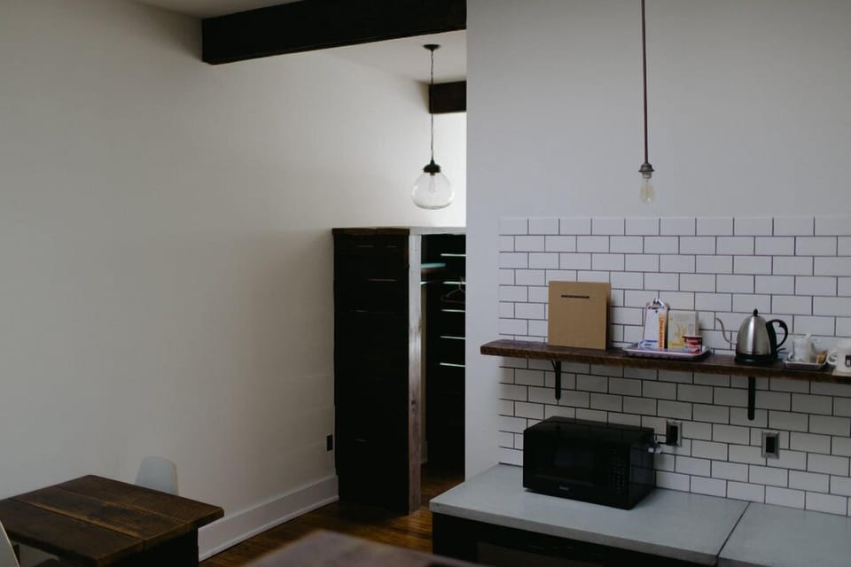 Istanbul | Private kitchenette | Fridge, microwave, coffee/tea maker, electric kettle