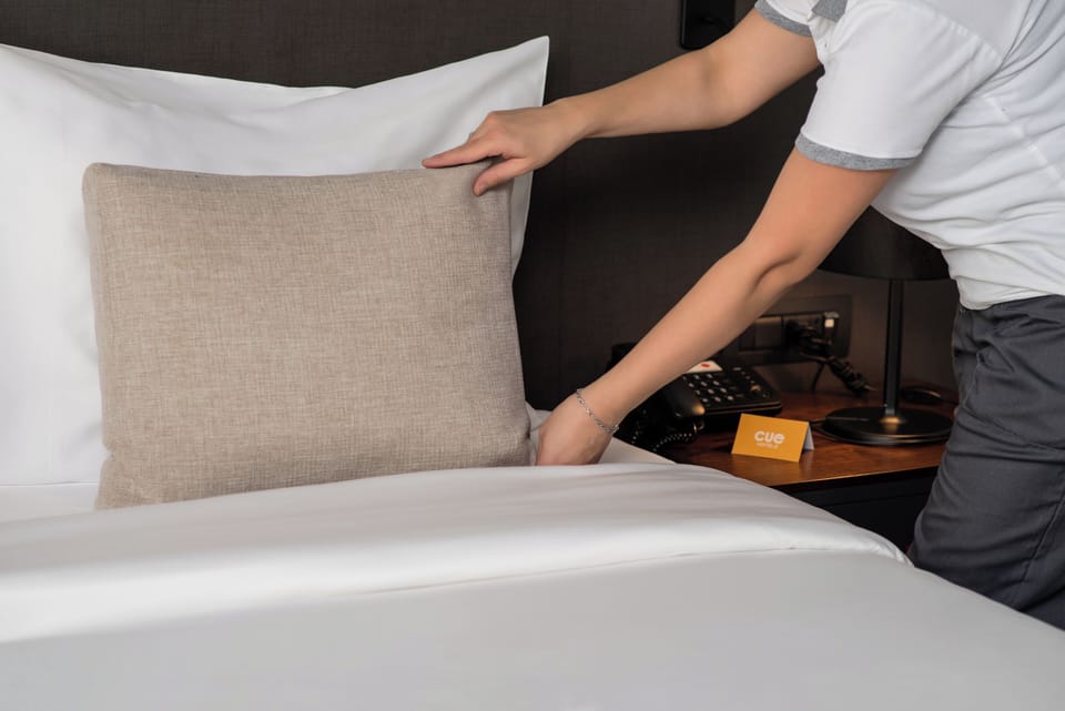 Hypo-allergenic bedding, minibar, in-room safe, desk