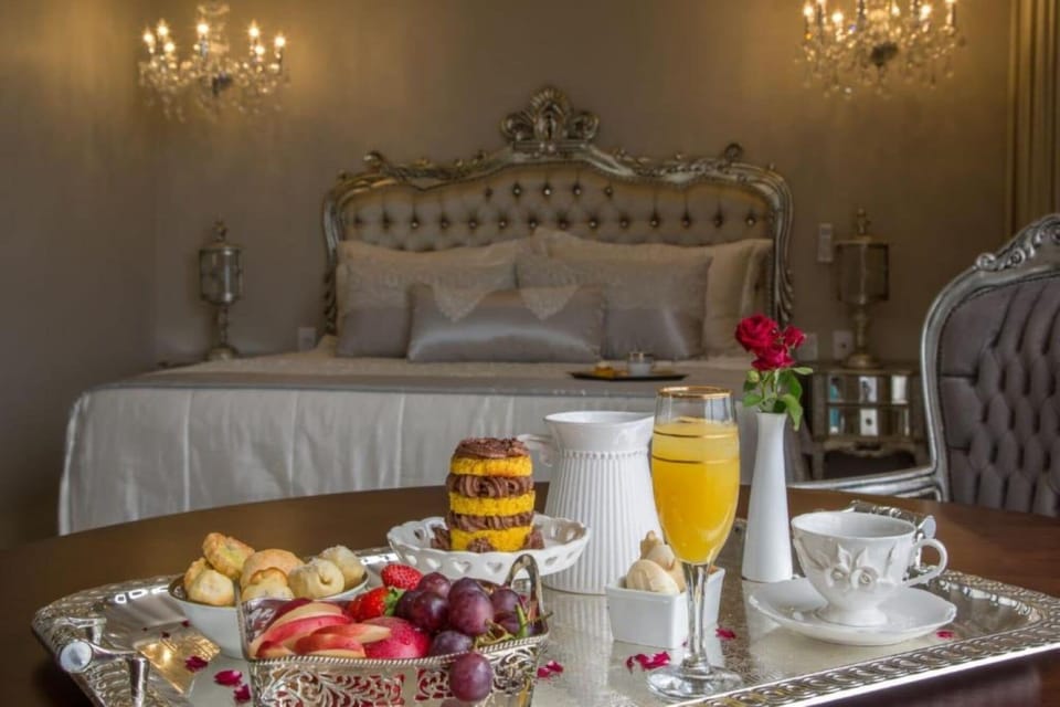 Room service - dining