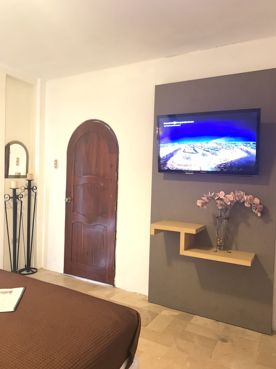 Room amenity